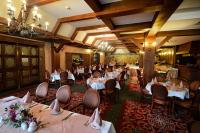 Regionalna Restauracja Żubrówka Regionalna Restauracja Żubrówka